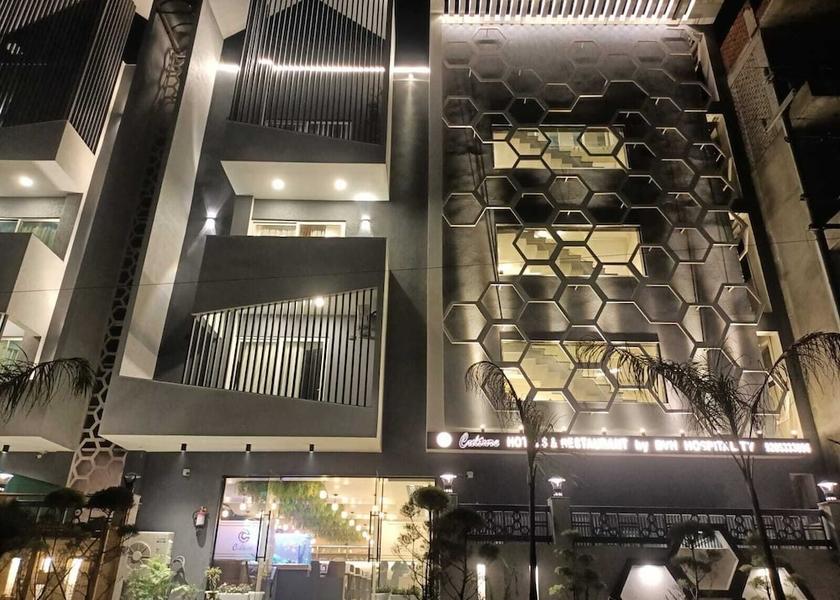 Uttar Pradesh Noida Facade