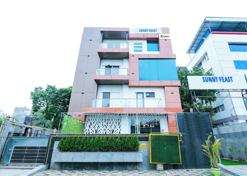 Uttar Pradesh Noida Exterior