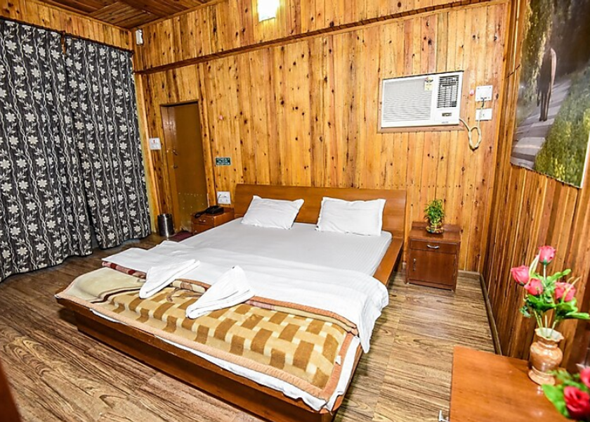 West Bengal Lataguri Super Deluxe Cottage (AC)