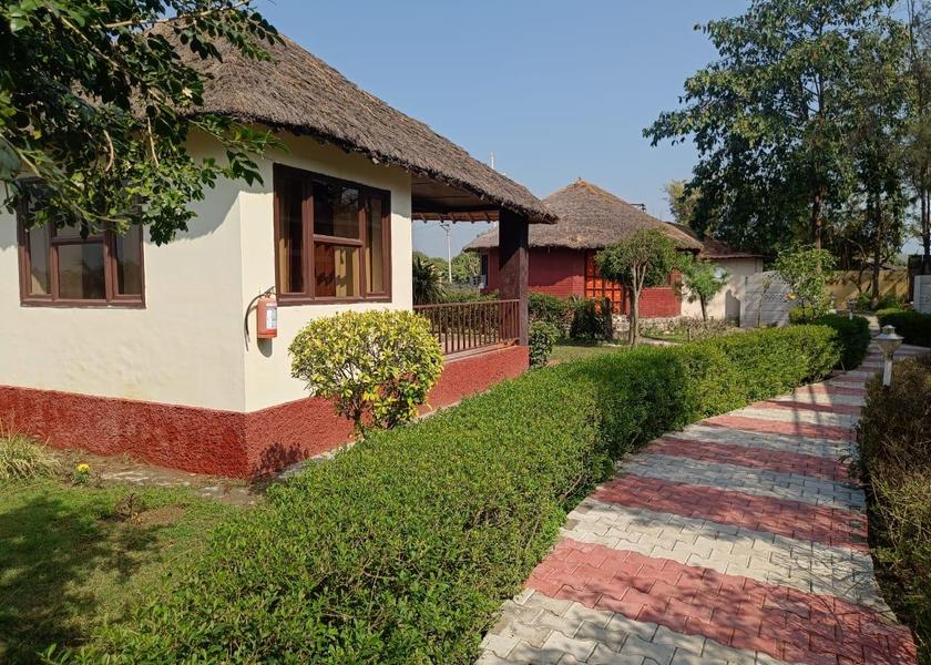 Uttarakhand Ramnagar Hotel Exterior