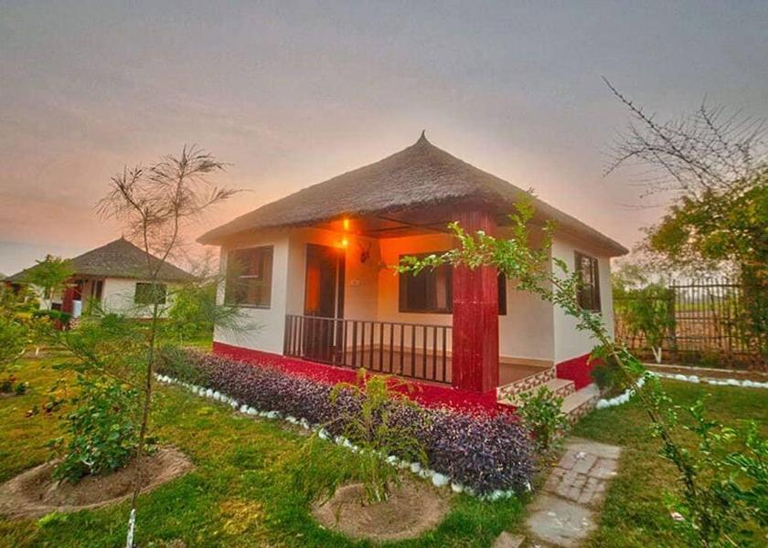 Uttarakhand Ramnagar Hotel Exterior