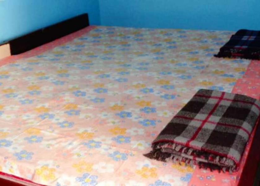 Bihar Rajgir Room