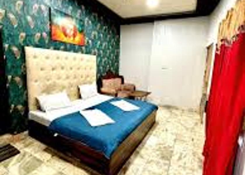Uttar Pradesh Agra DELUXE AC ROOM