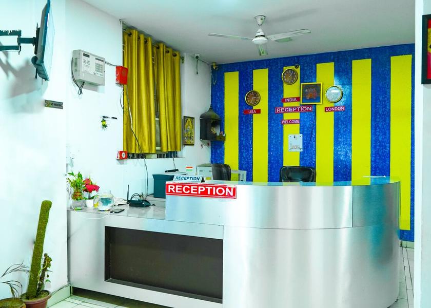 Delhi Delhi Food & Dining