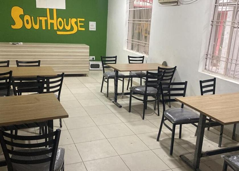 Delhi Delhi Food & Dining