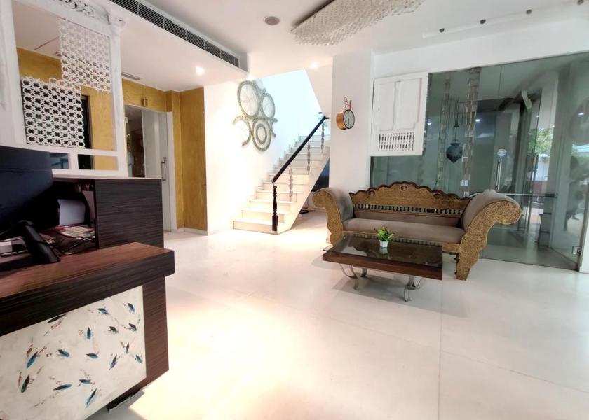Gujarat Vadodara Public Areas