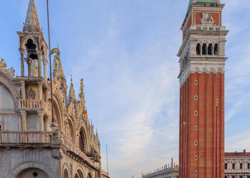 Veneto Venice Exterior Detail