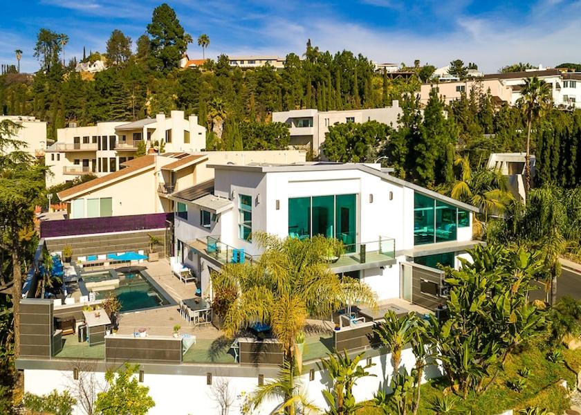 California Los Angeles Exterior Detail