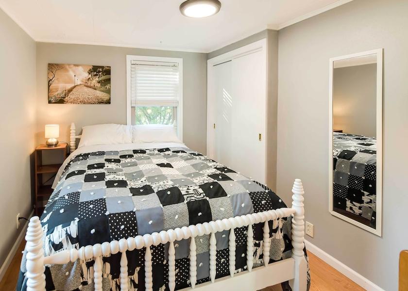 Minnesota Fergus Falls Interior Entrance