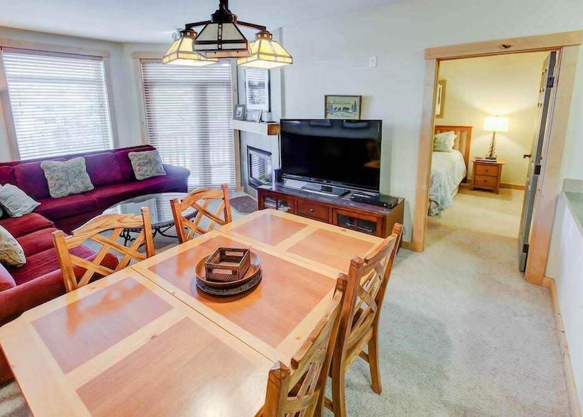 California Mammoth Lakes Living Area