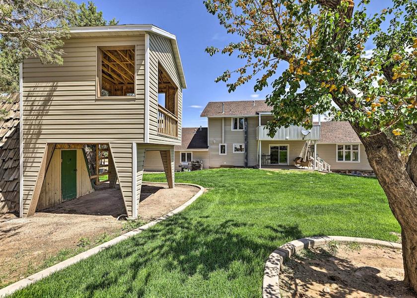 Utah Cedar City Interior Entrance