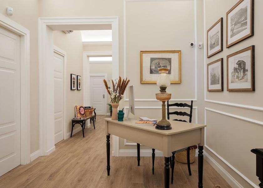 Sicily Palermo Reception