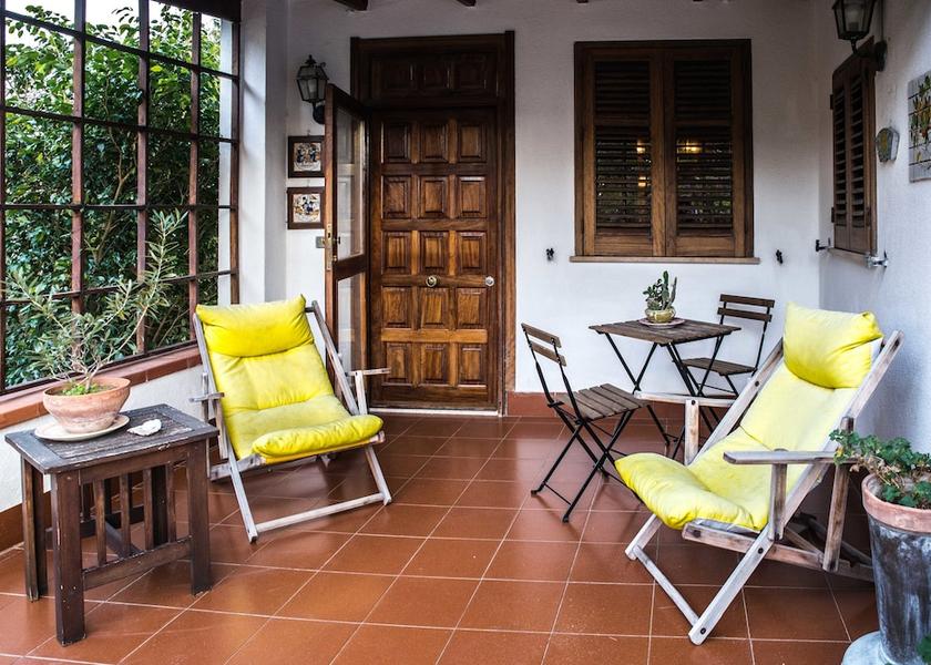 Sicily Palermo Exterior Detail