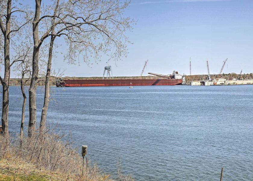 Wisconsin Sturgeon Bay Interior Entrance