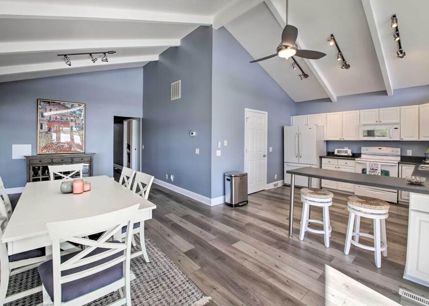 Michigan Benton Harbor Interior Entrance