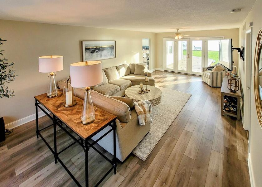 Michigan Benton Harbor Interior Entrance