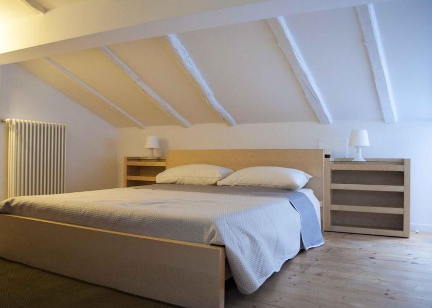 Emilia-Romagna Bologna Room