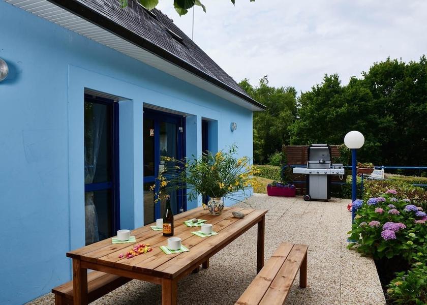 Brittany Douarnenez Terrace