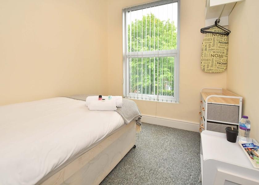 England Crewe Room