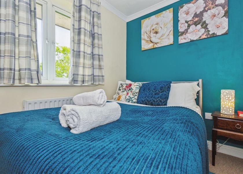 England Hatfield Primary image