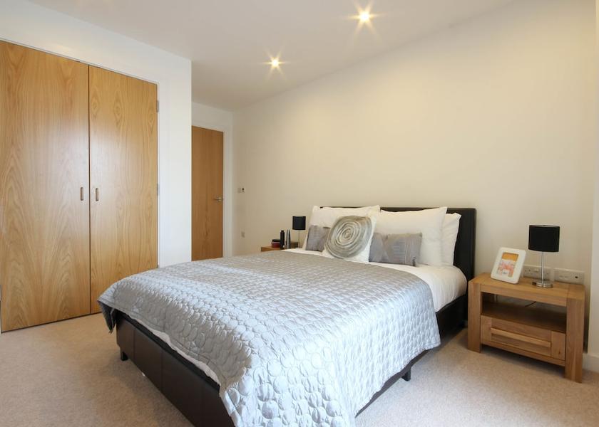 England Slough Room