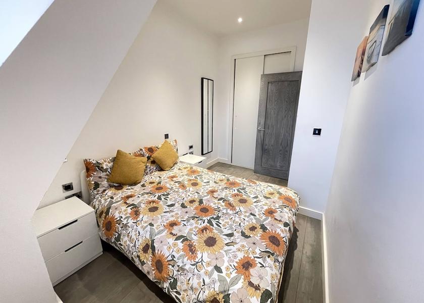 England Slough Room