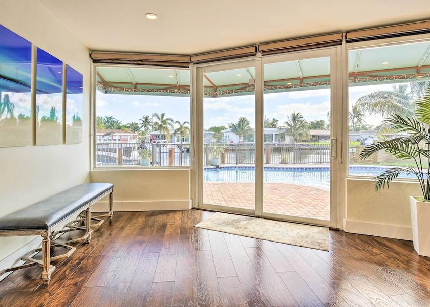 Florida Pompano Beach Interior Entrance