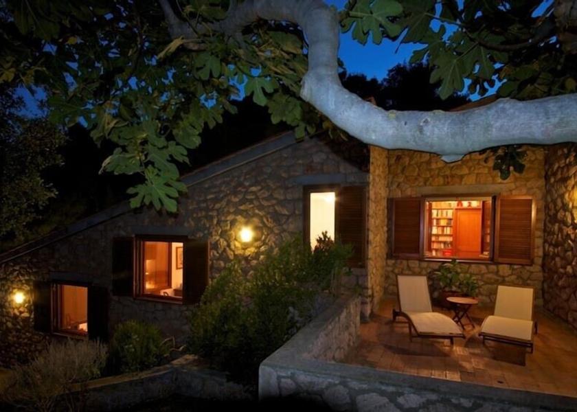 Tuscany Monte Argentario Exterior Detail