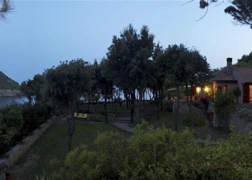 Tuscany Monte Argentario Exterior Detail