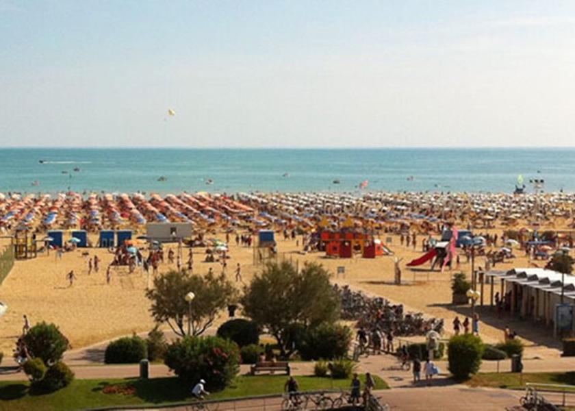 Veneto Caorle Beach/Ocean View
