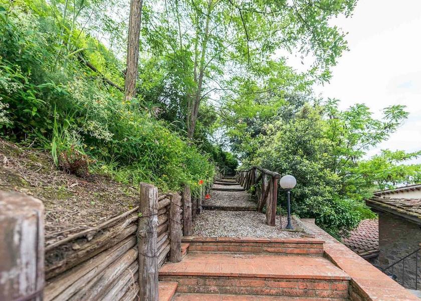 Tuscany Loro Ciuffenna Exterior Detail