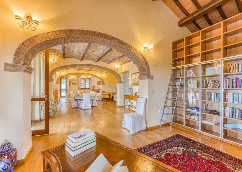 Tuscany Manciano Interior Entrance