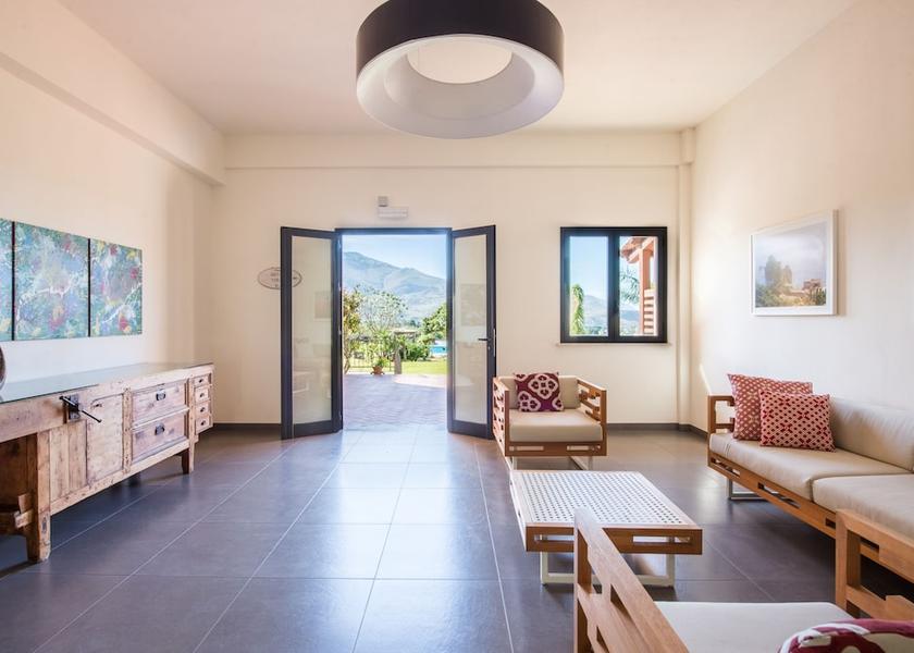 Sicily Castellammare Del Golfo Lobby