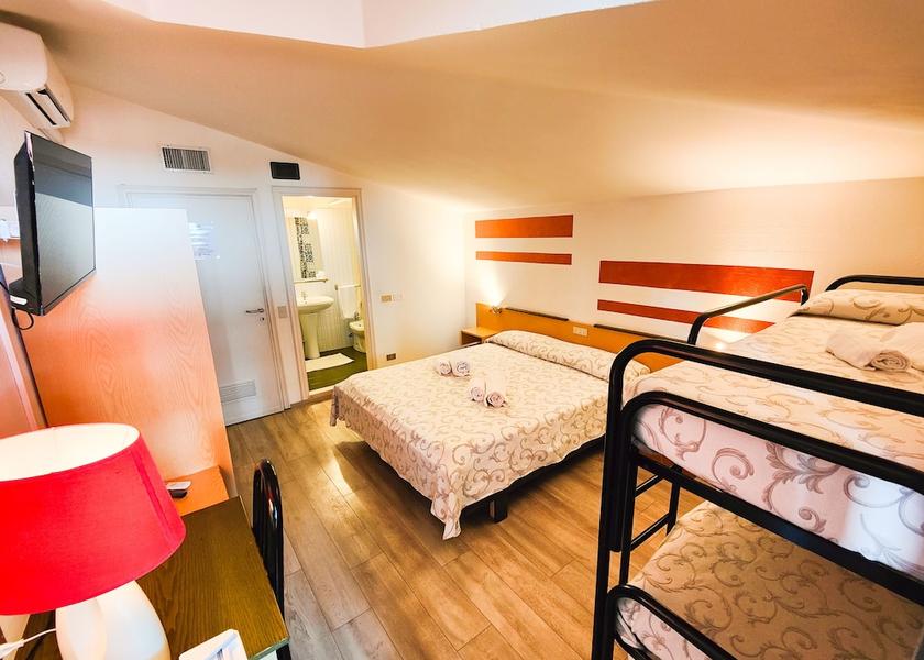 Lombardy Manerba del Garda Room