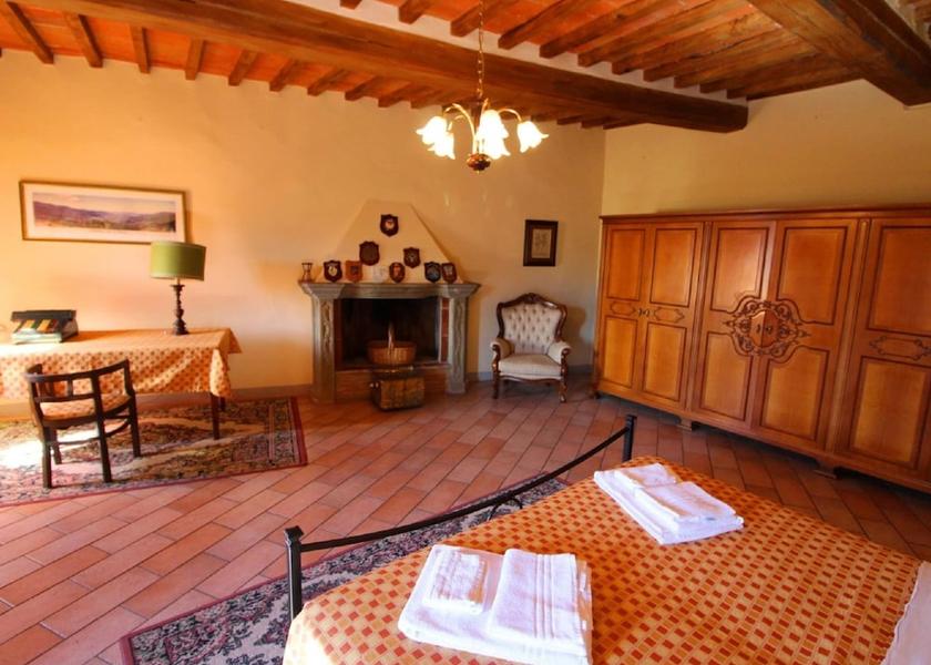 Tuscany Castiglion Fiorentino Room