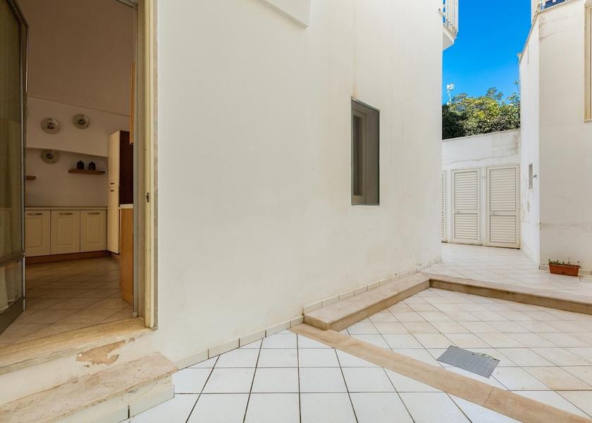 Puglia Santa Cesarea Terme Exterior Detail