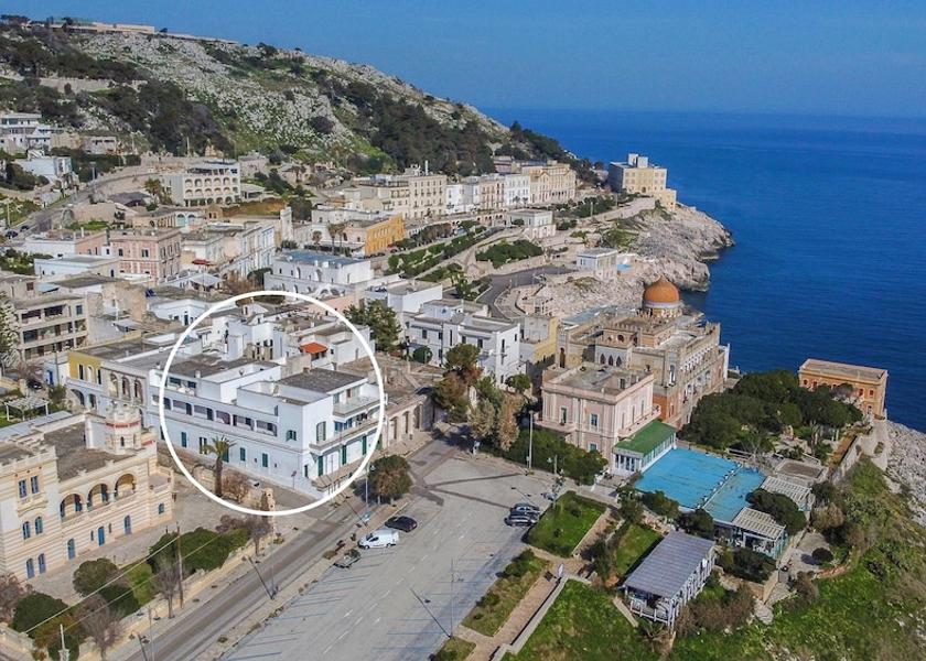 Puglia Santa Cesarea Terme Exterior Detail