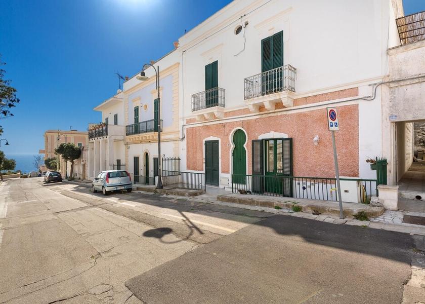 Puglia Santa Cesarea Terme Exterior Detail