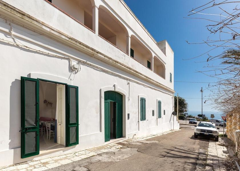 Puglia Santa Cesarea Terme Exterior Detail