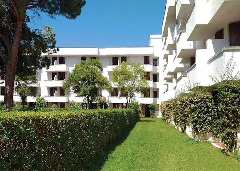 Campania Battipaglia Exterior Detail