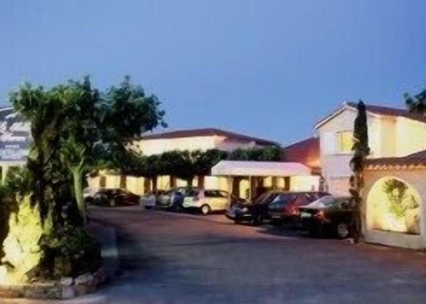 Var Sainte-Maxime Facade