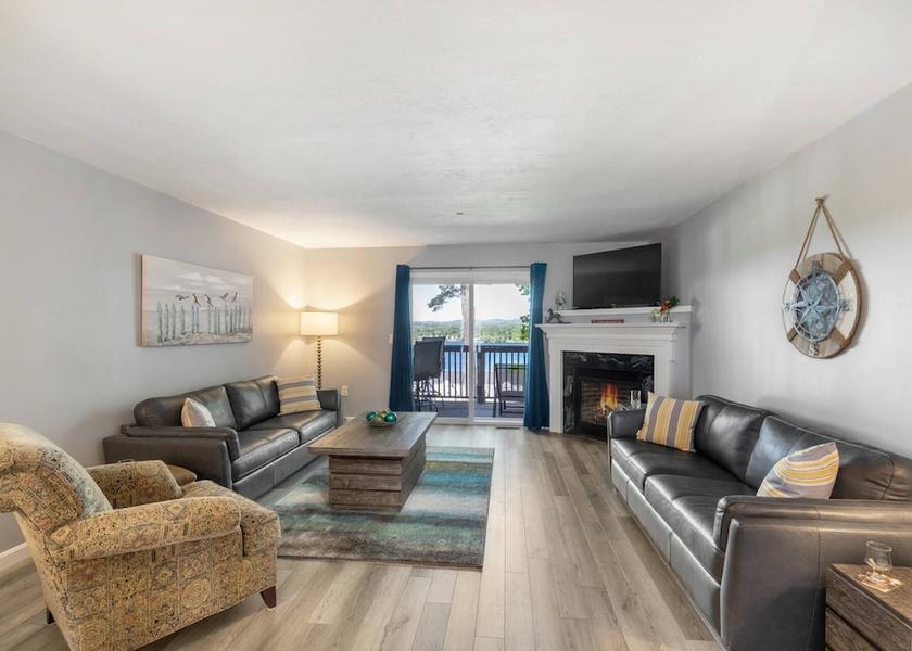 New Hampshire Laconia Living Area