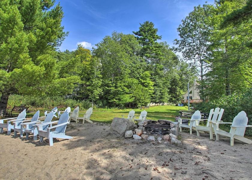 Illinois Raymond Interior Entrance