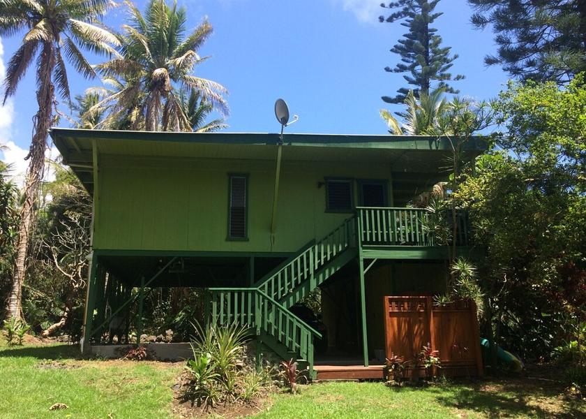 Hawaii Pahoa Exterior Detail
