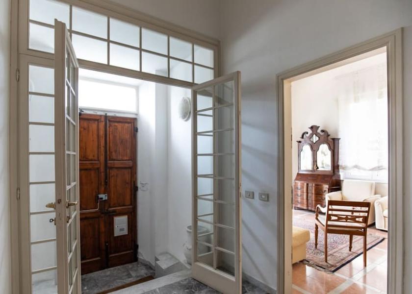 Tuscany Camaiore Interior Entrance