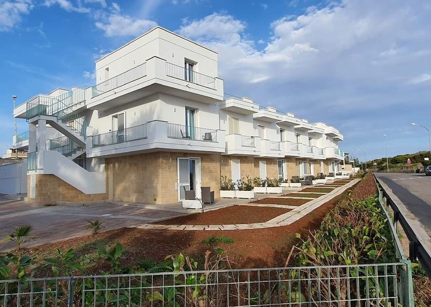 Puglia Ugento Exterior Detail