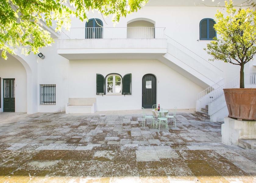 Puglia Ugento Facade