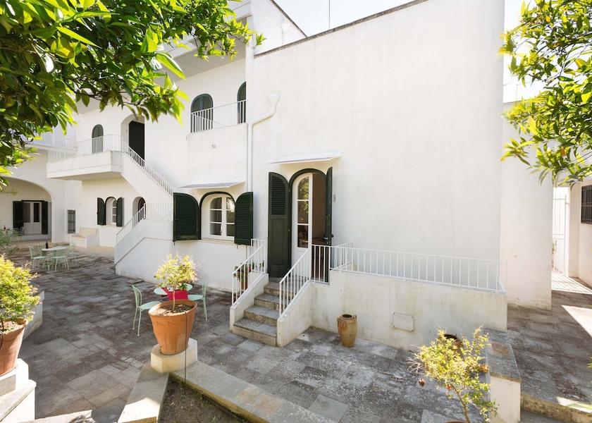 Puglia Ugento Facade