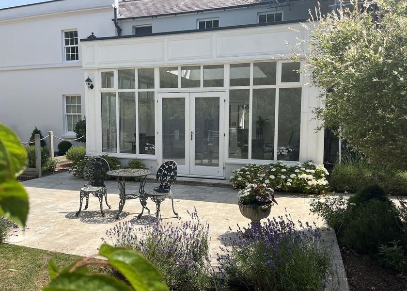 England Dorchester Exterior Detail