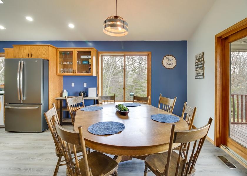 Minnesota Spicer Interior Entrance